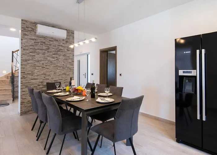 Malsina By Interhome *