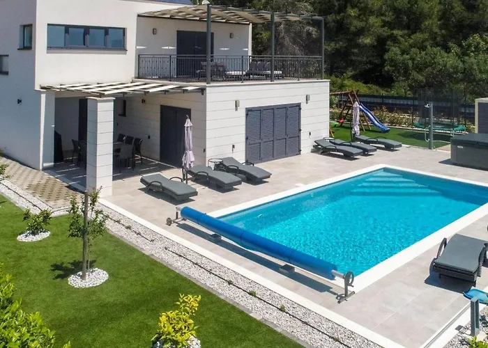 Casa de Férias Malsina By Interhome