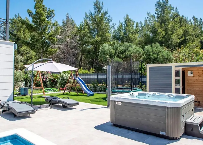 Casa de Férias Malsina By Interhome